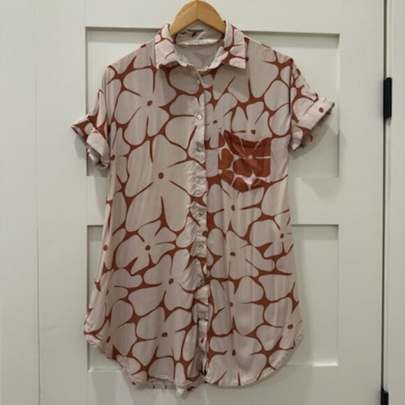 Citrine Short Sleeve Floral button down shirt - Picture 1 of 6